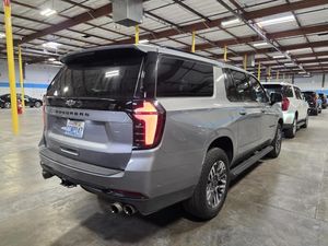 CHEVROLET SUBURBAN Z71 - 2