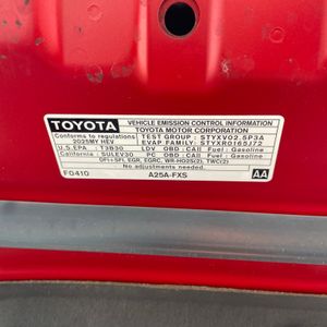 صورة مصغرة 36 لـ 2025 Toyota CAMRY LE