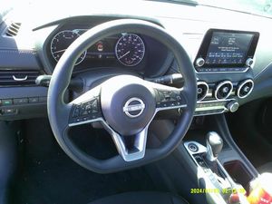 NISSAN SENTRA SV - 4