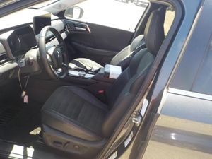 MITSUBISHI OUTLANDER - 3