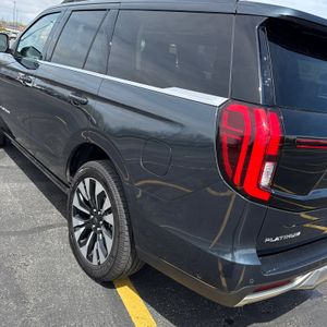 FORD EXPEDITION PLATINUM - 3