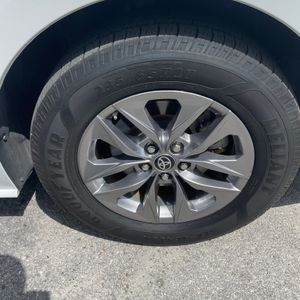 2023 Toyota SIENNA XLE 8-PASSENGER 缩略图 11