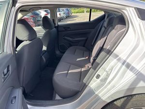صورة 18 لـ 2025 Nissan ALTIMA SV