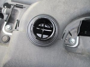 2025 Toyota RAV4 LE 缩略图 16