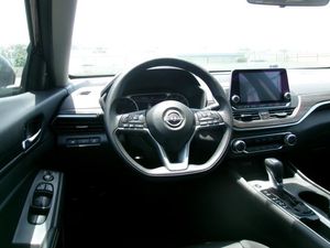 2025 Nissan ALTIMA SV 照片 4