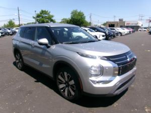 2025 Mitsubishi OUTLANDER SE — миниатюра 14