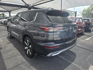 2025 Mitsubishi OUTLANDER — миниатюра 12