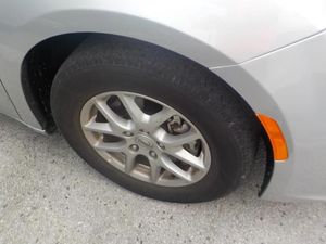 CHRYSLER PACIFICA TOURING L - 9