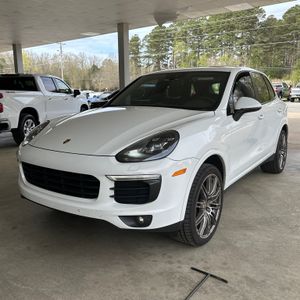 PORSCHE CAYENNE PLATINUM EDITION - 1