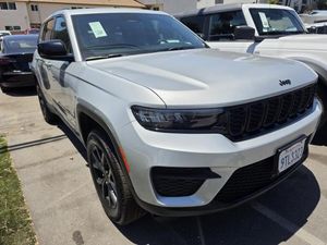 صورة مصغرة 16 لـ 2025 JEEP GRAND CHEROKEE
