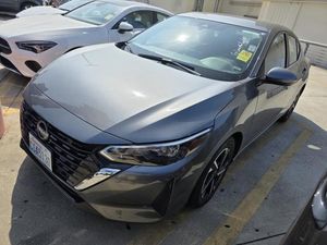 صورة 1 لـ 2025 Nissan SENTRA SV