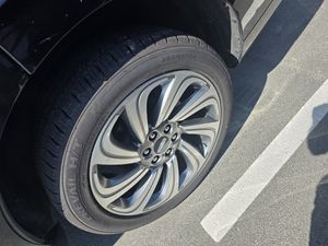 صورة 8 لـ 2024 Lincoln NAVIGATOR RESERVE