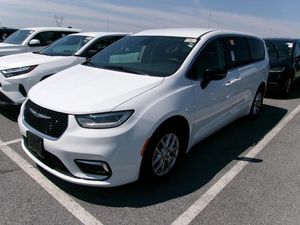 CHRYSLER PACIFICA TOURING L - 1