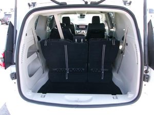 CHRYSLER PACIFICA TOURING L - 6