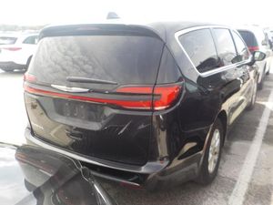 CHRYSLER PACIFICA TOURING L - 2