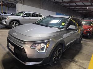 2025 KIA NIRO LX 照片 1