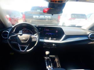 CHEVROLET TRAX LT - 4