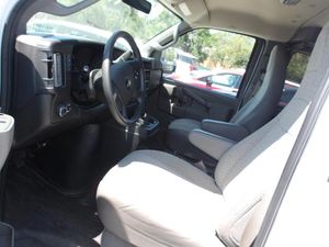 CHEVROLET EXPRESS - 3