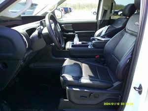 FORD EXPEDITION PLATINUM - 3