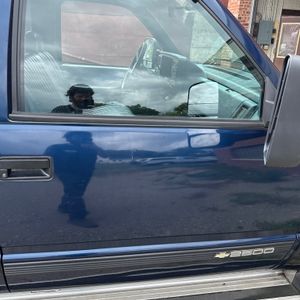 1993 Chevrolet SUBURBAN K2500 thumbnail 41