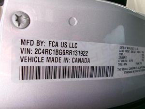 CHRYSLER PACIFICA TOURING L - 7