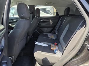 2025 Chevrolet TRAILBLAZER LT thumbnail 16