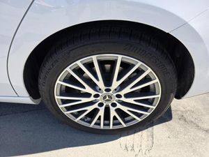 MERCEDES-BENZ CLA - 10