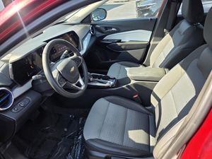 صورة 3 لـ 2025 Chevrolet TRAX LT