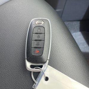 2023 Nissan KICKS SR — миниатюра 43