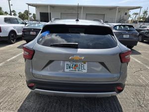 صورة مصغرة 28 لـ 2025 Chevrolet TRAX LT