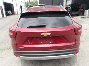 2025 Chevrolet TRAX LT — миниатюра 18