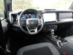 FORD BRONCO - 4