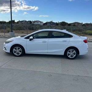 CHEVROLET CRUZE LT AUTO - 2