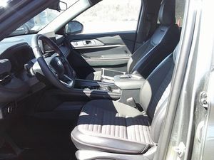 FORD EXPLORER ST-LINE - 3