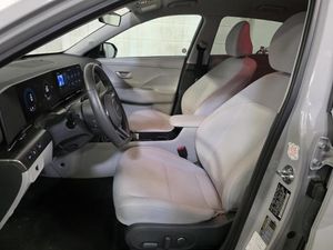 2025 Hyundai KONA SEL — фото 3