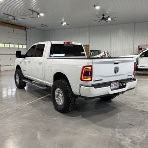 2024 RAM 2500 LARAMIE 照片 3