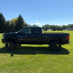 2013 Chevrolet SILVERADO 1500 LT — фото 2