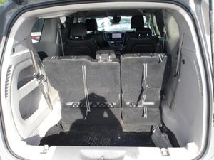 CHRYSLER PACIFICA TOURING L - 6