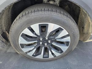 FORD EXPLORER PLATINUM - 10