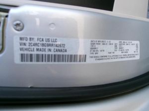 CHRYSLER PACIFICA TOURING L - 7