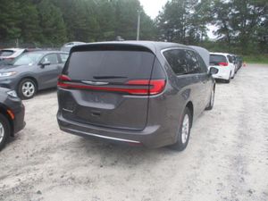 صورة 2 لـ 2023 Chrysler PACIFICA TOURING L