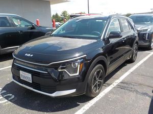 2025 KIA NIRO LX photo 1