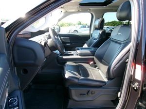 صورة 3 لـ 2025 FORD EXPEDITION PLATINUM