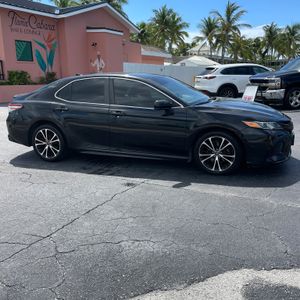 صورة 6 لـ 2019 Toyota CAMRY SE