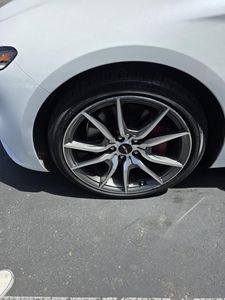 2025 Genesis G70 2.5T — фото 11