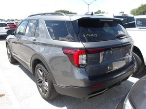 FORD EXPLORER ST-LINE - 5