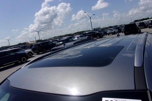 صورة مصغرة 14 لـ 2025 KIA TELLURIDE S