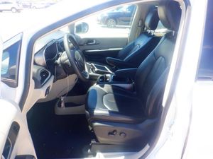 CHRYSLER PACIFICA TOURING L - 3