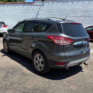 FORD ESCAPE TITANIUM - 3