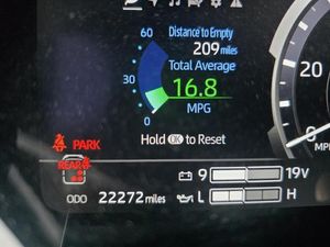 2025 Toyota SEQUOIA SR5 — миниатюра 29